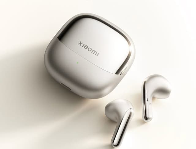 Earbuds